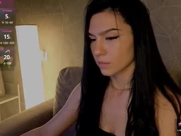 Alisonrougee • joi • 0y • Latvia, Riga • away