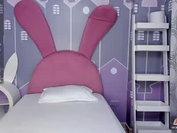 alisson_sweet18_ - Free Live Cam Model Online