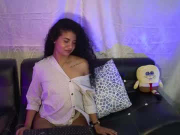 almacurly - Free Live Cam Model Online