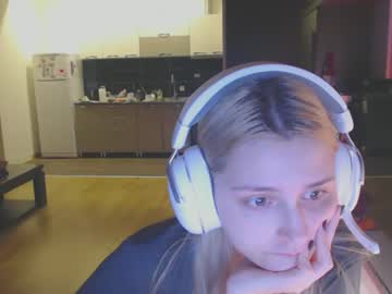 Live cam boy Alonbaby, 18 yrs – Hot Male Cams