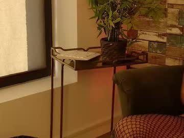 Live Milf Alyxdior, 37 yrs – Hot Milf Cams