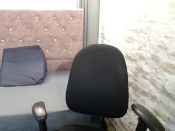 Amaia30 • feet • 31y • Colombia • public