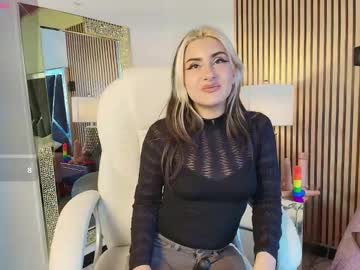 Amapolagoddess • skinny • 99y • ?Chaturbate • public