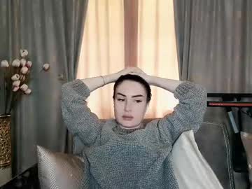 Amara Campbell • striptease • 29y • Bulgaria • public