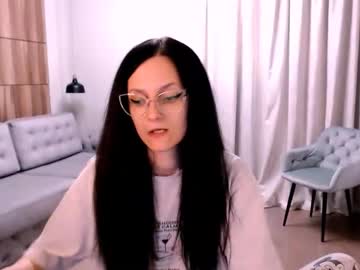 Amazingeyes89 • dirty • 29y • PussyLand • public