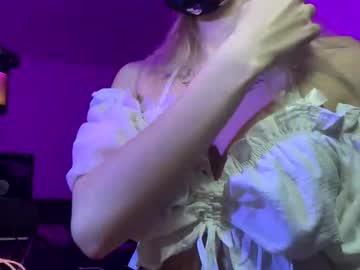 Amkuufiii • shy • 18y • ? • public