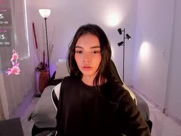 Anabelwolf • smalltits • 22y • Medellin • public