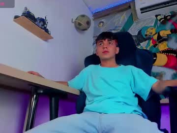 Live cam boy Andree_kamado, 21 yrs – Hot Male Cams