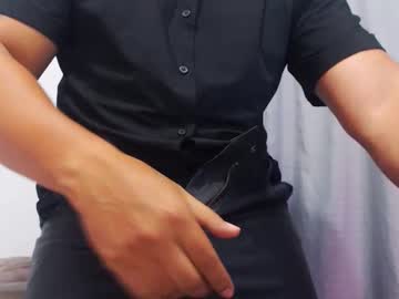 Live cam boy Andresdominant, 27 yrs – Hot Male Cams