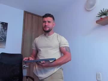 Live cam boy Andrewdiaz_, 26 yrs – Hot Male Cams