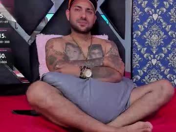 Angel Cain • daddybear • 24y • colombia • public