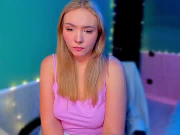 Live cam boy Angel_liloo – Hot Male Cams