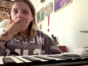 Angelicabloomingdale • new • 18y • My secret place • public