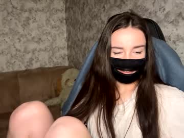 angelinaadderly - Live Cam Model Online on Ted's Cam Directory