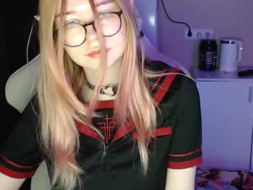 angellmarel - Live Cam Model Online on Ted's Cam Directory