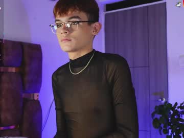 angelocute_ - Free Live Cam Model Online