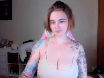 Live webcam: Annaroading, 20 yrs - Female Sex Cams