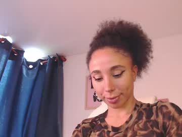 Annie Es • young • 0y • In your heart ? • public