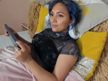 Annie Hanss • latina • 21y • Bogota, Colombia • public