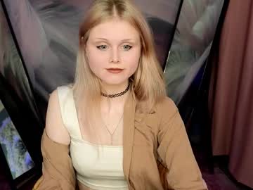 Anoramore • blonde • 19y • Estonia • public