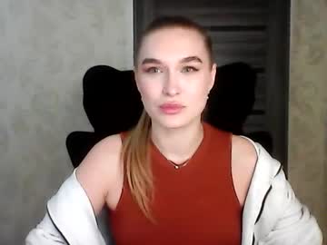 Anyasmack • bigboobs • 25y • Kyiv, Ukraine • public