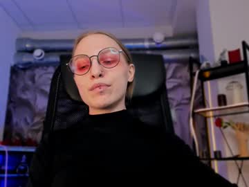aphexqueen - Free Live Cam Model Online