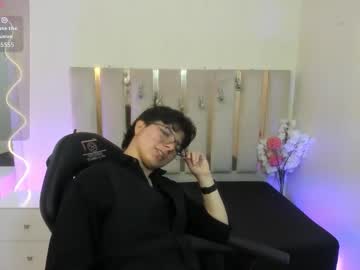 Live cam boy Apolo_tay1 – Hot Male Cams