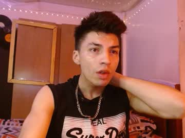 Apolocarterx • twink • 20y • Bogota D.C., Colombia • public