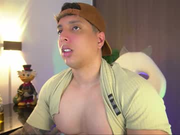 Live cam boy Appolo_allenn, 26 yrs – Hot Male Cams