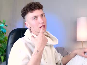 Live cam boy Archy_twink, 18 yrs – Hot Male Cams