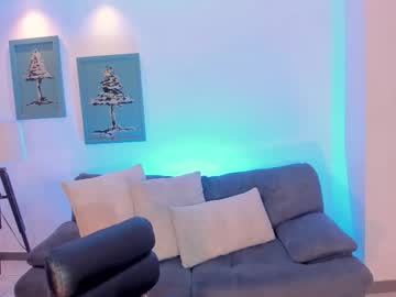 Arialanne • latina • 25y • Colombia • public