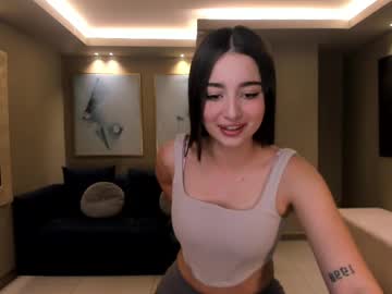 Arianamonroe • young • 20y • MEDELLIN/COLOMBIA • public