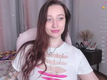 ariellaallure - Live Cam Model Online on Ted's Cam Directory