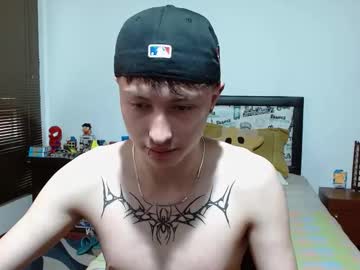 aron_miller18 - Free Live Cam Model Online