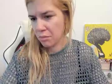 Artsyandcraftsy_ • english32y • Secret mission: spread love all around world here and IRL • public