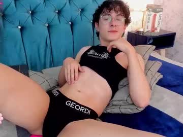 Live cam boy Ash_ricci, 19 yrs – Hot Male Cams