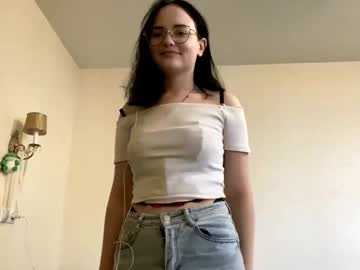 Auravanniello • new • 18y • Lithuania • away