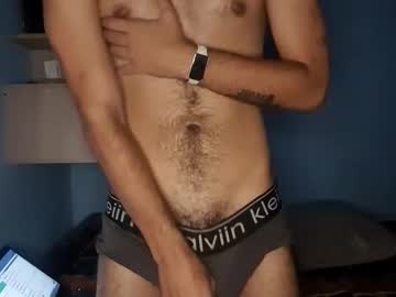 Live cam boy Auron_merrow – Hot Male Cams