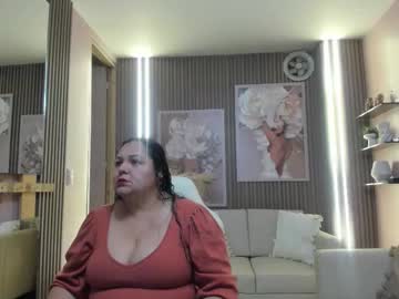 Aurora Foxy06 • milf • 42y • Colombia ??? • public