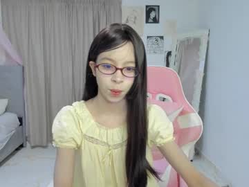 awa_katy - Live Cam Model Online on Ted's Cam Directory