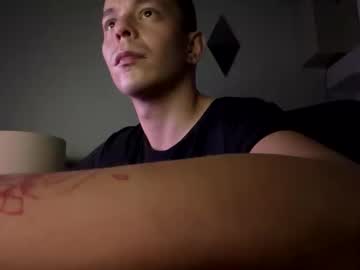 Axxmuller • smoke • 25y • Risaralda Department, Colombia • public