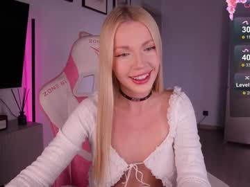 Baaby_bon • blonde • Meowland • public