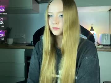 Babyytonight • bigboobs • 22y • Nirvana • public