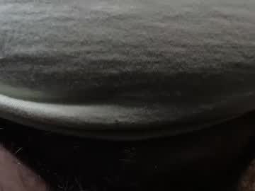 Bearded Geek89 • smallcock • 35y • Wisconsin • public