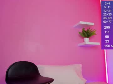 bella_white19 - Free Live Cam Model Online