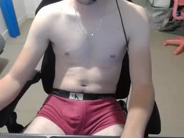 Live cam boy Benjifrenchifirst, 23 yrs – Hot Male Cams