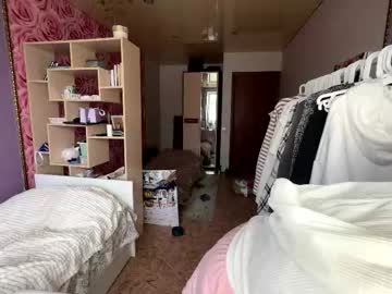 Berry Buns • bigboobs • 18y • In a magical land where sweets abound? • public