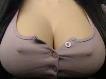 Live cam boy Bigboobs_ivy – Hot Male Cams