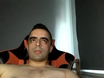 Live cam boy Bighead3dcock, 33 yrs – Hot Male Cams