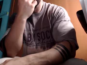 Live cam boy Bigstallone, 28 yrs – Hot Male Cams